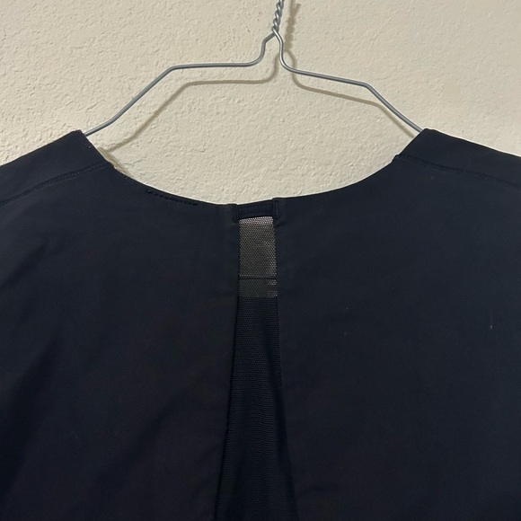 Lululemon Short Stop Bra Black Mesh Women's Size 6 Athletic Yoga Gym Running Top - Picture 5 of 6